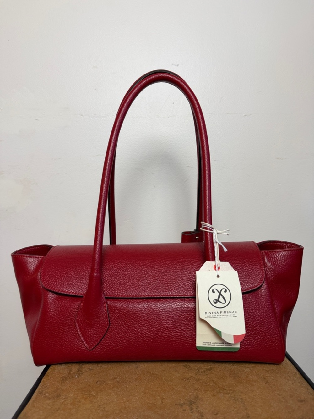 Divina Firenze Women's Red Leather Shoulder Bag